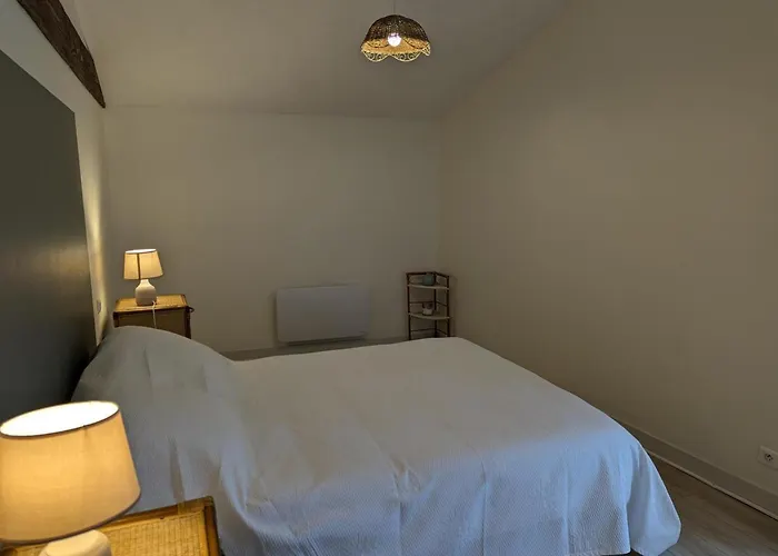 Сasa de vacaciones à Avec Terrasse, Animaux Acceptés - Fr-1-653-82 Torsac