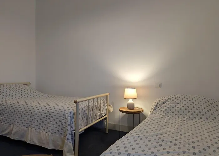 à Avec Terrasse, Animaux Acceptés - Fr-1-653-82 Torsac