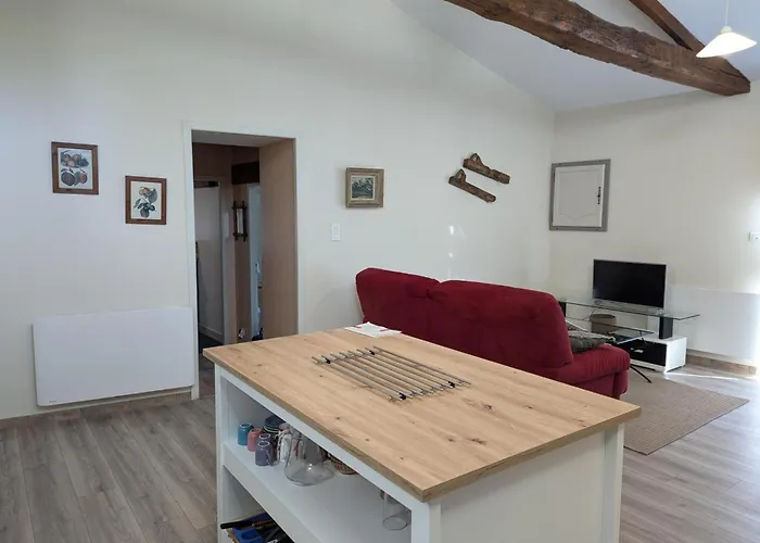 Сasa de vacaciones à Avec Terrasse, Animaux Acceptés - Fr-1-653-82