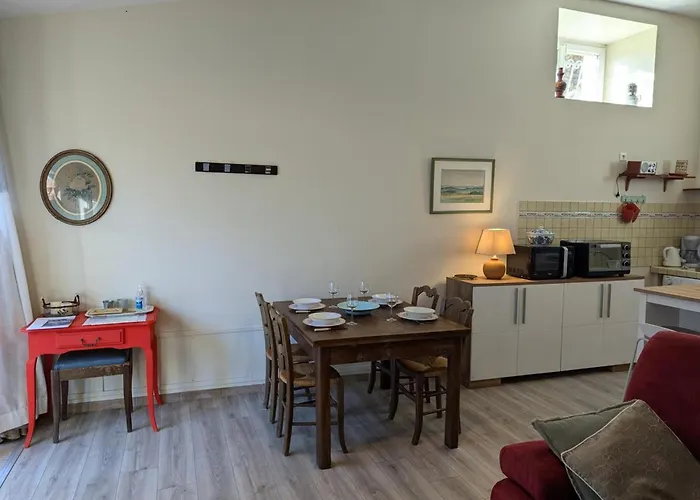 à Avec Terrasse, Animaux Acceptés - Fr-1-653-82 Сasa de vacaciones *