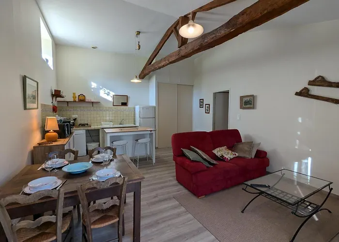 à Avec Terrasse, Animaux Acceptés - Fr-1-653-82 Сasa de vacaciones *